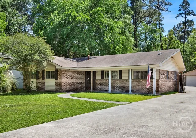 Homes for sale in Garden City, GA | 69 Lynn Dr, Garden City, GA 31408 | MLS# SA353889