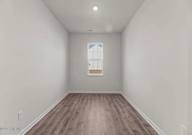 Photo 4 of Single family home for sale at 1100 Aviator Ln, Ayden, NC 28513 | MLS# 100580985 | Listing updated on 2026-09-14