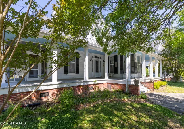 1st image of 105 N Granville St, Edenton, NC 27932 | MLS# 100573395