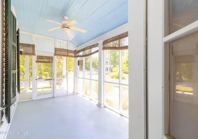 Photo 3 of Single family home for sale at 105 N Granville St, Edenton, NC 27932 | MLS# 100573395 | Listing updated on 2026-10-07