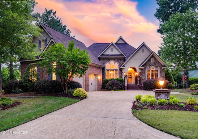 Photo 2 of Single family home for sale at 115 Legacy Lakes Dr, Wallace, NC 28466 | MLS# 100595016 | Listing updated on 2026-08-29