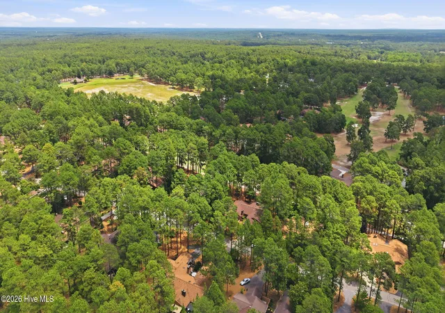 Photo 4 of Single family home for sale at 640 Redwood Dr, Southern Pines, NC 28387 | MLS# 100584396 | Listing updated on 2026-08-18