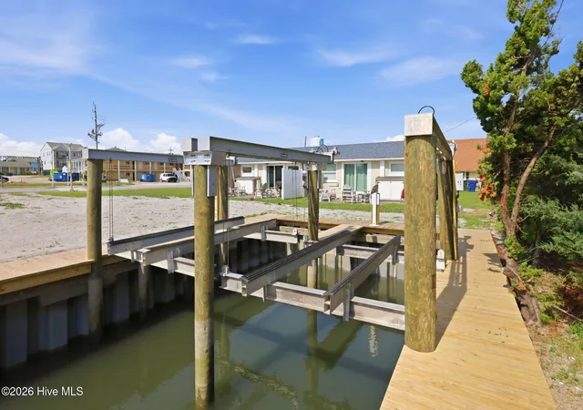 4th image of 100 E Bogue Sound Dr, Atlantic Beach, NC 28512 | MLS# 100573979
