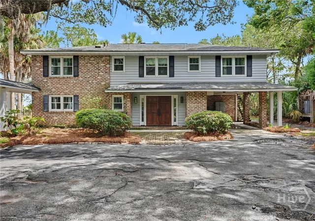 Photo 1 of Single family home for sale at 1316 Walthour Rd, Savannah, GA 31410 | MLS# SA362162 | Listing updated on 2026-09-16