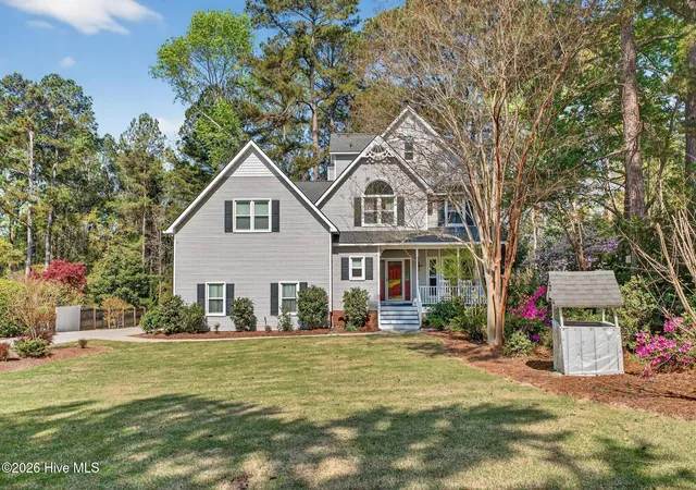 Photo 2 of Single family home for sale at 680 Lakeside Dr, Aiken, SC 29803 | MLS# 100574604 | Listing updated on 2026-08-21