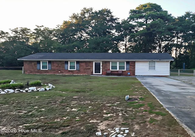 Photo 1 of Single family home for sale at 203 Brentwood Cir, Dudley, NC 28333 | MLS# 100600054 | Listing updated on 2026-09-16