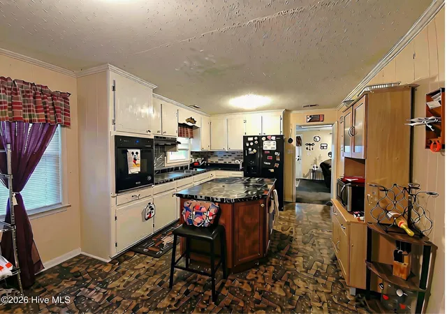 Photo 3 of Single family home for sale at 203 Brentwood Cir, Dudley, NC 28333 | MLS# 100600054 | Listing updated on 2026-09-16