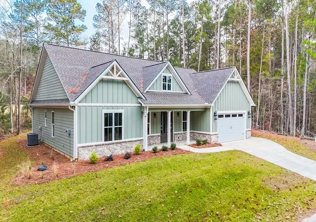Photo 3 of Single family home for sale at 216 Brassie Dr, Mc Cormick, SC 29835 | MLS# 100580529 | Listing updated on 2026-08-18