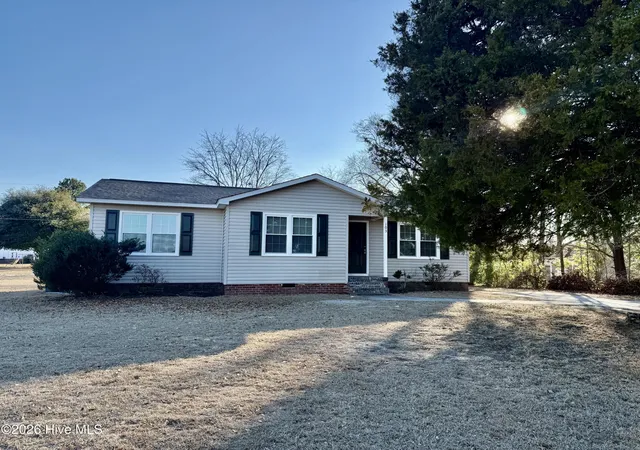 Homes for sale in Hamlet, NC | 103 Ellenton Ave, Hamlet, NC 28345 | MLS# 100553264
