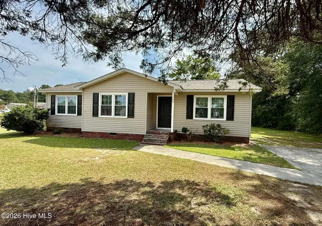 Photo 1 of Single family home for sale at 103 Ellenton Ave, Hamlet, NC 28345 | MLS# 100553264 | Listing updated on 2026-08-28