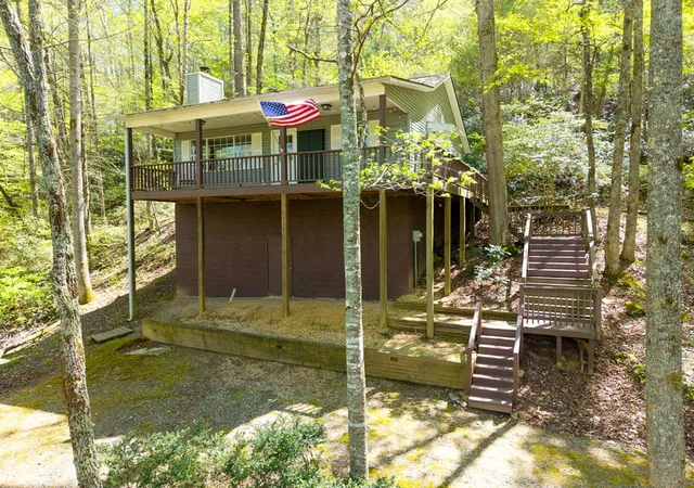 Homes for sale in Murphy, NC | 377 Ed Graves Rd, Murphy, NC 28906 | MLS# 98544408