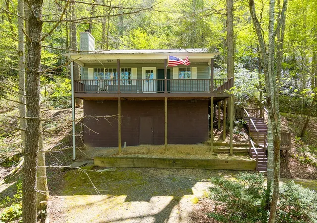 Homes for sale in Murphy, NC | 377 Ed Graves Rd, Murphy, NC 28906 | MLS# 98544408