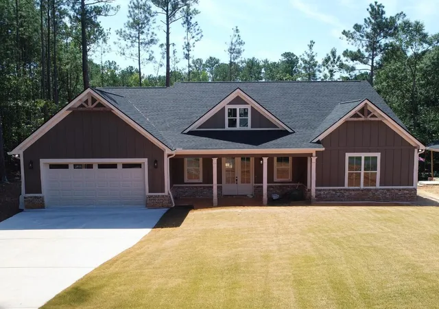 Homes for sale in Mc Cormick, SC | 306 Clipper Tr, Mc Cormick, SC 29835 | MLS# 100586682