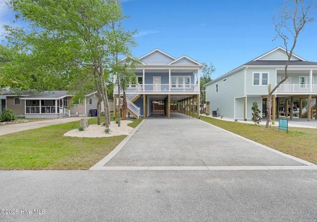 Homes for sale in Oak Island, NC | 152 Ne 1st St, Oak Island, NC 28465 | MLS# 100578944