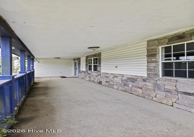 Homes for sale in Hubert, NC | 618 Sand Ridge Rd, Hubert, NC 28539 | MLS# 100585655