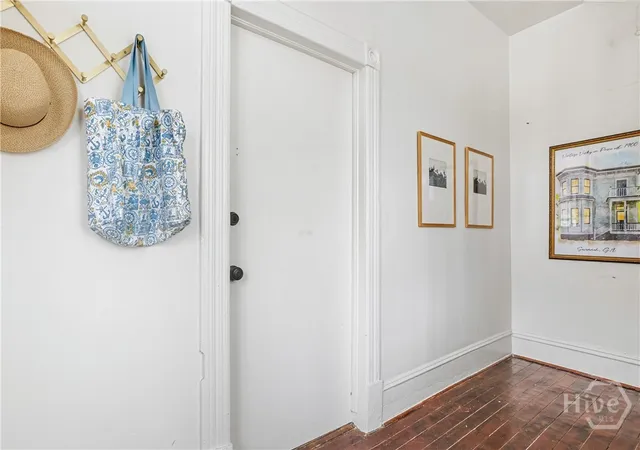 Listing Photo 4 - Condo for sale in building located at 1212 Price St, Savannah, GA 31401