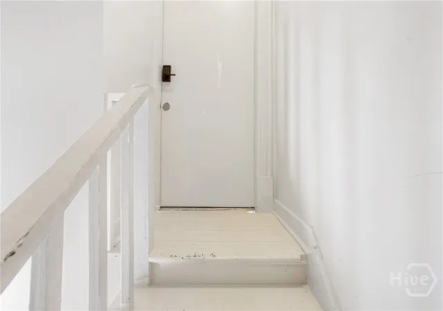 Listing Photo 5 - Condo for sale in building located at 1212 Price St, Savannah, GA 31401