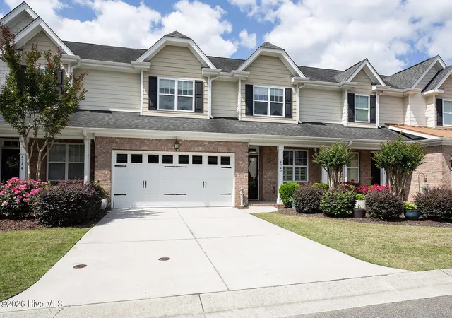 Photo 2 of Townhouse for sale at 4342 Peeble Dr, Wilmington, NC 28412 | MLS# 100572161 | Listing updated on 2026-09-23
