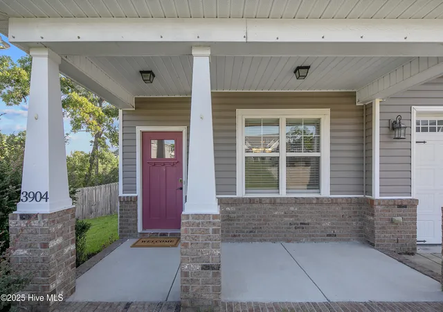 Photo 3 of Single family home for sale at 3904 Limwert Ln, Fayetteville, NC 28306 | MLS# 100521116 | Listing updated on 2026-08-18