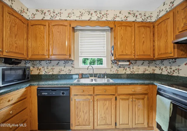 4th image of 409 Myrtle Ave, Hamlet, NC 28345 | MLS# 100568592