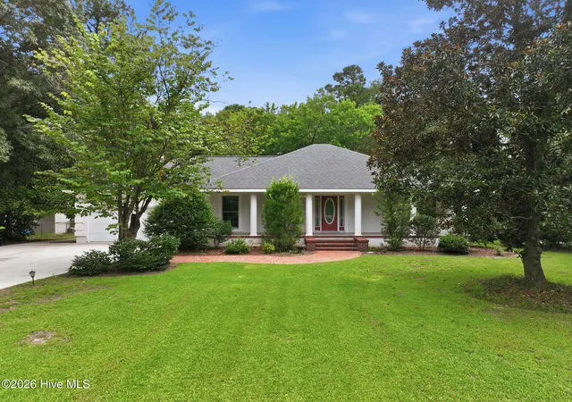 Photo 2 of Single family home for sale at 134 Longwood Dr, Stella, NC 28582 | MLS# 100595992 | Listing updated on 2026-08-18