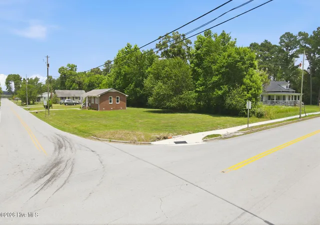 43rd image of 101 N Water St, Bayboro, NC 28515 | MLS# 100584464