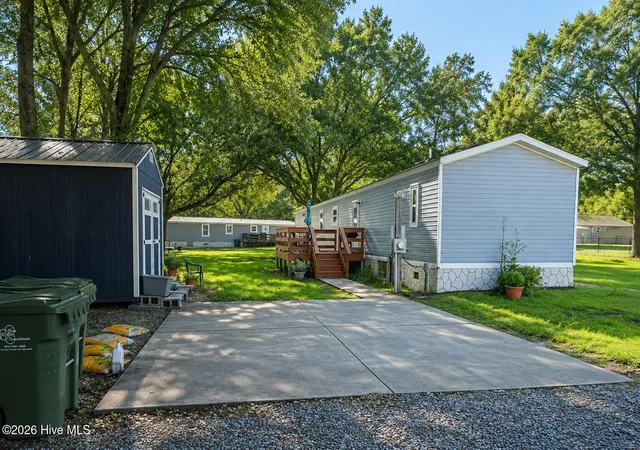 Photo 3 of Manufactured home for sale at 208 Branson Way, Holly Ridge, NC 28445 | MLS# 100600180 | Listing updated on 2026-09-21