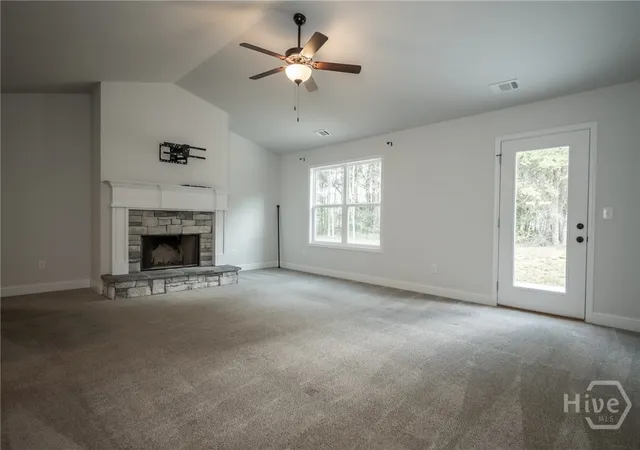 Photo 3 of Single family home for sale at 150 Rock St, Danielsville, GA 30633 | MLS# CL352780 | Listing updated on 2026-10-10
