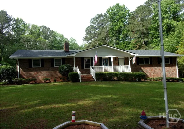Homes for sale in Elberton, GA | 1061 Deadwyler Rd, Elberton, GA 30635 | MLS# CL356110