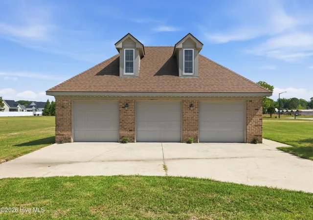 4th image of 6301 Waters Edge Dr, Rocky Mount, NC 27803 | MLS# 100571825