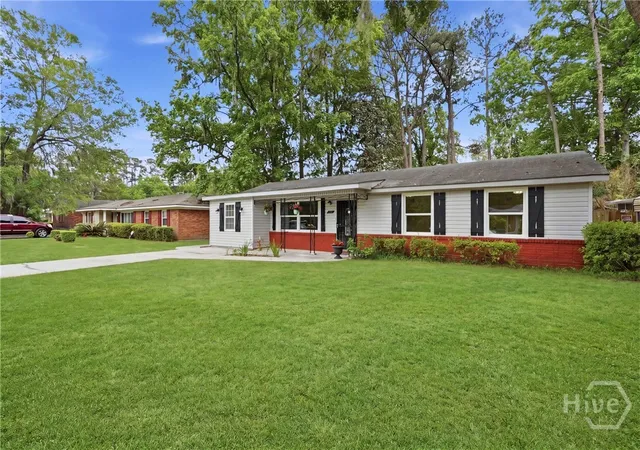 Homes for sale in Savannah, GA | 27 Sidney Dr, Savannah, GA 31406 | MLS# SA354951