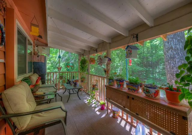 Photo 4 of Single family home for sale at 256 Woods Dr, Murphy, NC 28906 | MLS# 98544605 | Listing updated on 2026-08-18
