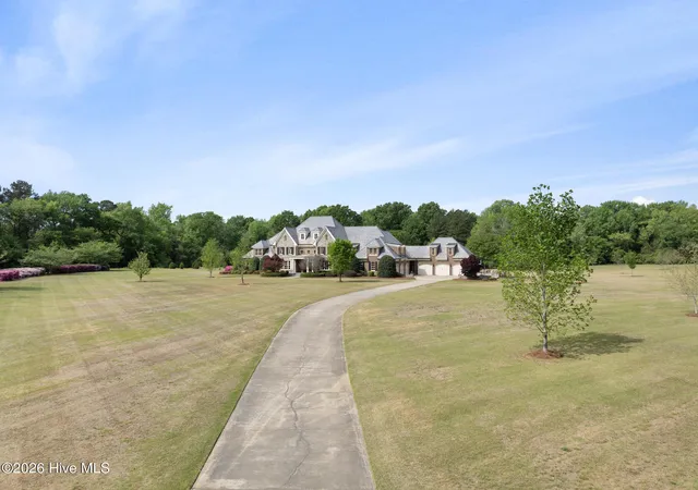 Photo 1 of Mansion for sale at 1181 Middle Rd, Fayetteville, NC 28312 | MLS# 100567436 | Listing updated on 2026-08-18