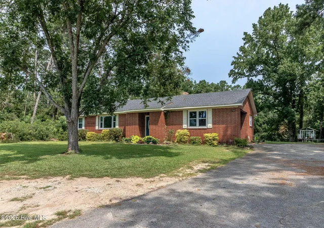 Photo 2 of Single family home for sale at 1157 Mccormick Hwy, Lincolnton, GA 30817 | MLS# 100593770 | Listing updated on 2026-10-05