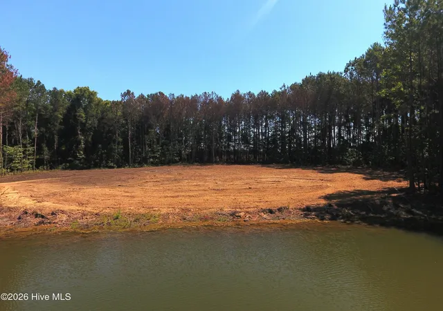 3rd image of 230 Whites Crossing Ln, Whiteville, NC 28472 | MLS# 100515809