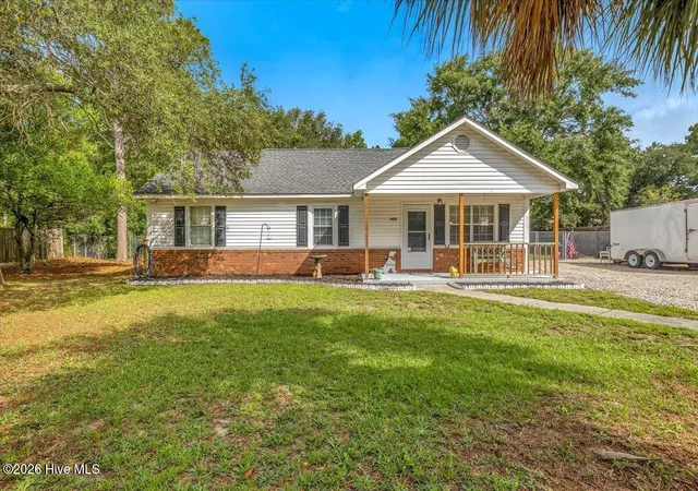 Photo 1 of Single family home for sale at 428 Horn Rd, Wilmington, NC 28412 | MLS# 100589715 | Listing updated on 2026-09-10