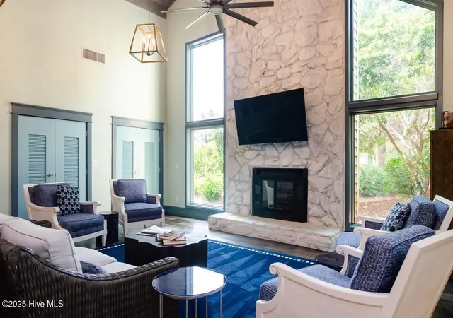5th image of 1207 Sand Dollar Ct, Kure Beach, NC 28449