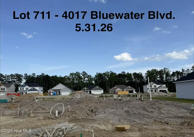 Homes for sale in New Bern, NC | 4017 Bluewater Blvd, New Bern, NC 28562 | MLS# 100577995
