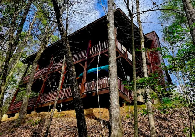 1st image of 483 Vineyard Creek Wy, Murphy, NC 28906 | MLS# 98525406