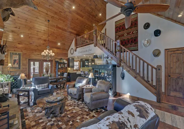 Photo 3 of Single family home for sale at 483 Vineyard Crk Way, Murphy, NC 28906 | MLS# 98525406 | Listing updated on 2026-08-18
