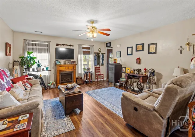 5th image of 315 Jeanies Rd, Hinesville, GA 31313 | MLS# SA356015