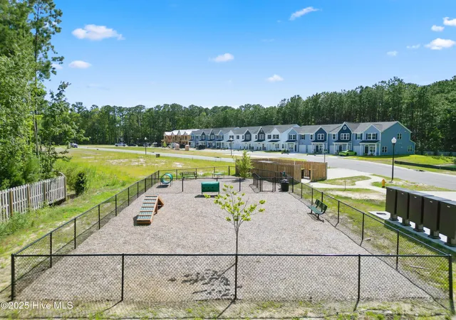 Photo 3 of Townhouse for sale at 725 Palm Frond Way NW, Calabash, NC 28467 | MLS# 100581742 | Listing updated on 2026-09-19