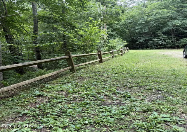 Photo 6 of Land for sale at Lot 4 Mountain Vista Ln, Topton, NC 28781 | MLS# 100593355 | Listing updated on 2026-08-18