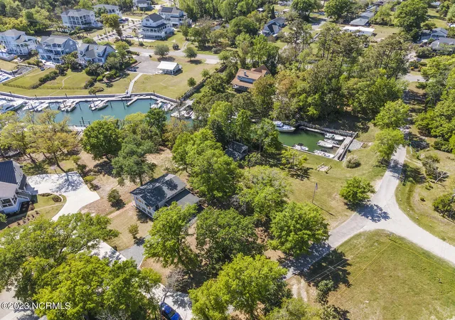 Photo 2 of Land for sale at 1910 Sneeden Dr, Wilmington, NC 28411 | MLS# 100583739 | Listing updated on 2026-08-16