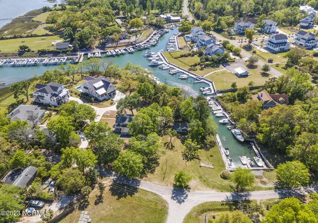 Photo 3 of Land for sale at 1910 Sneeden Dr, Wilmington, NC 28411 | MLS# 100583739 | Listing updated on 2026-08-16