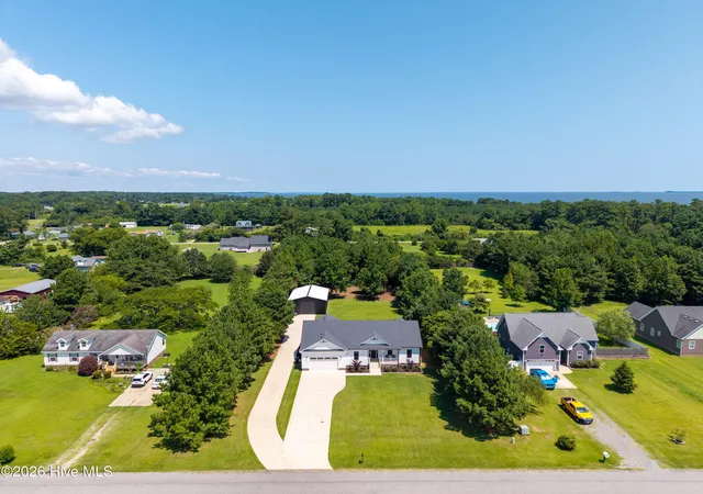 Photo 3 of Single family home for sale at 122 Elliott Rd, Aydlett, NC 27916 | MLS# 100591464 | Listing updated on 2026-08-18