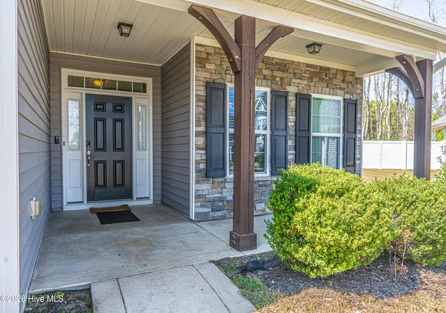 Photo 3 of Single family home for sale at 2620 Highpoint Ct, Fayetteville, NC 28304 | MLS# 100593870 | Listing updated on 2026-09-03