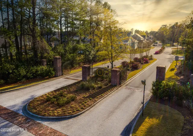 4th image of 410 Old Forest Dr, Castle Hayne, NC 28429 | MLS# 100444717
