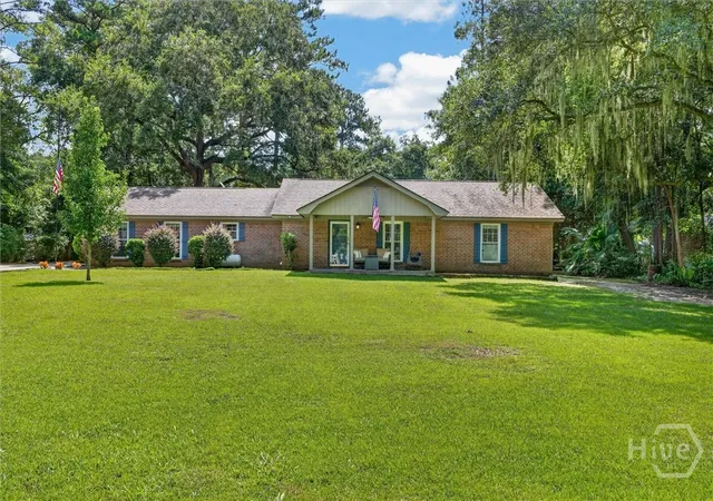 Photo 1 of Single family home for sale at 63 Ml Run Rd, Richmond Hill, GA 31324 | MLS# SA363519 | Listing updated on 2026-09-12
