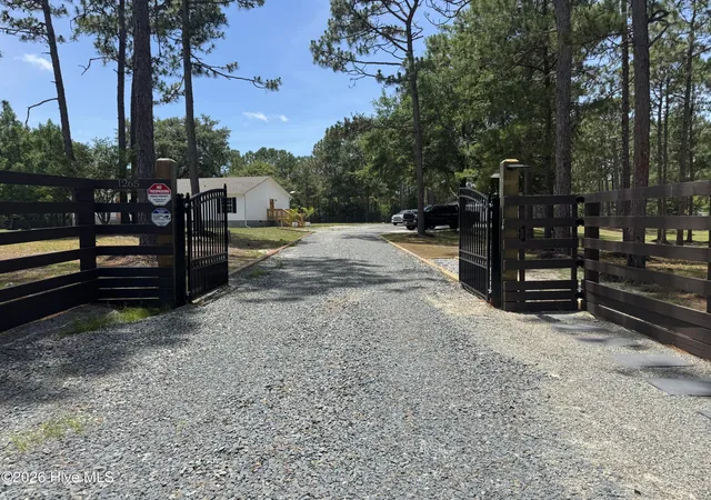 Photo 1 of Single family home for sale at 1265 Gilbert Rd Se, Bolivia, NC 28422 | MLS# 100585516 | Listing updated on 2026-09-29